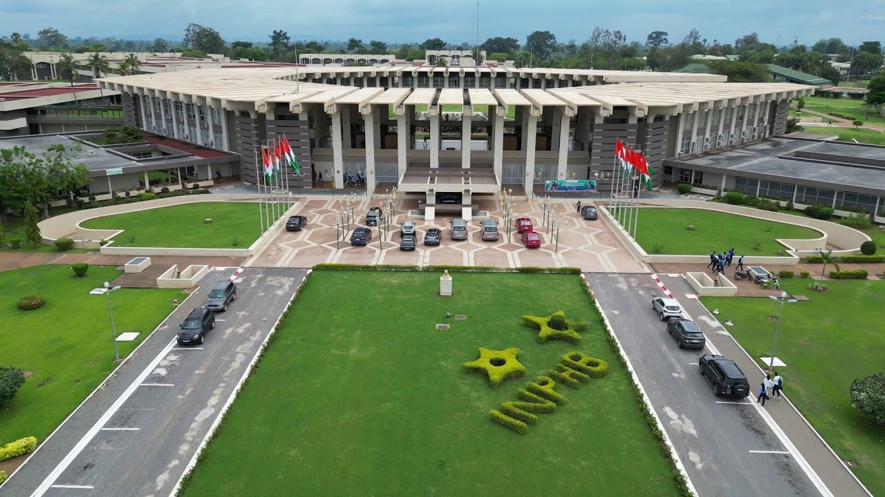 Étudiants ESCA